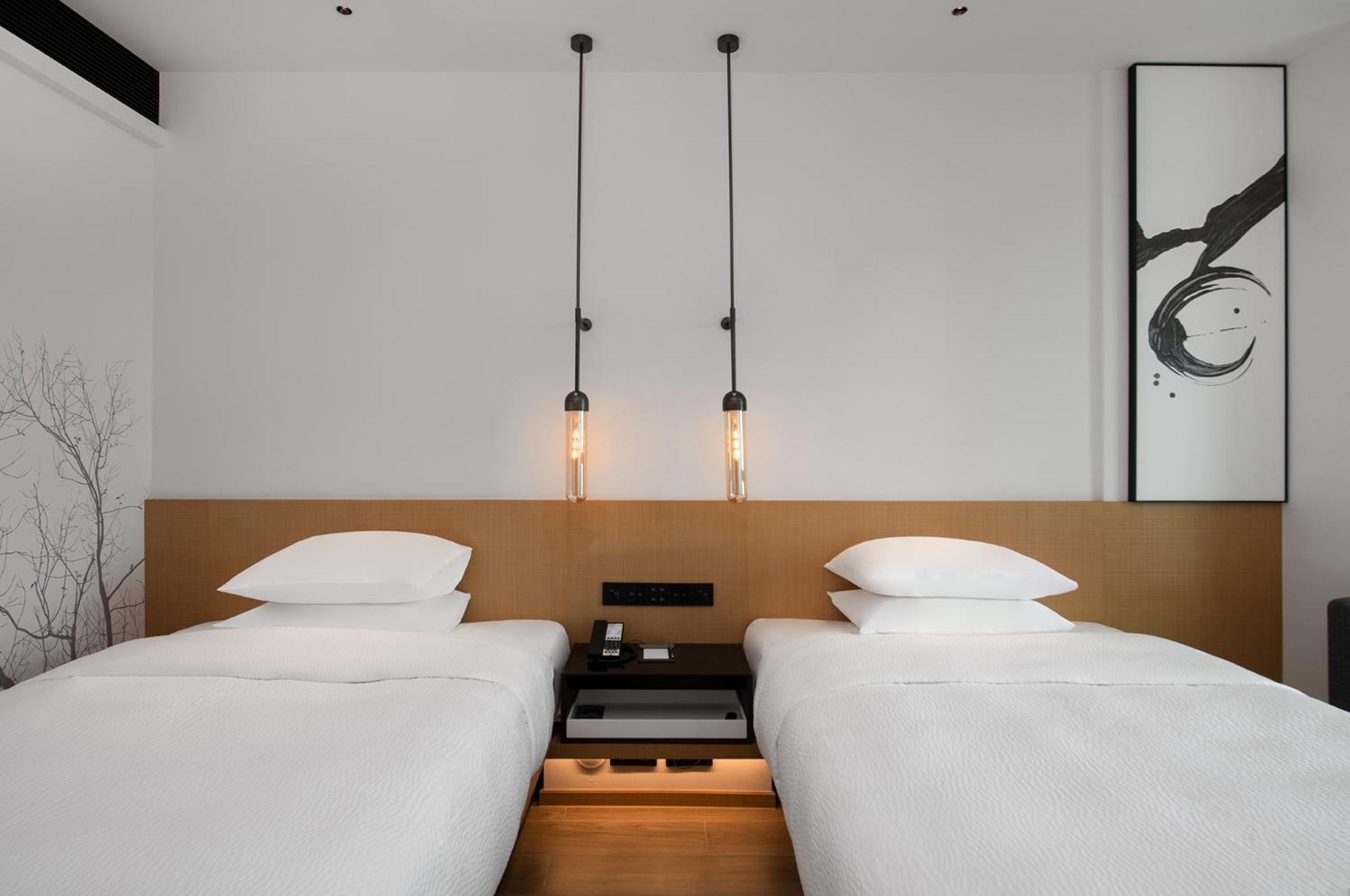 Fairfield By Marriott Shenzhen Bao'An Hotell Exteriör bild