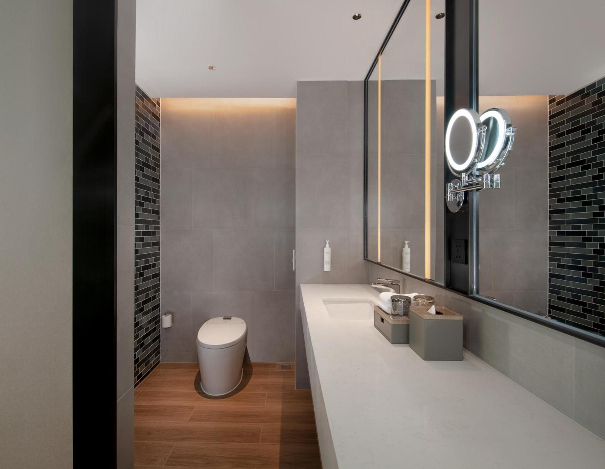 Fairfield By Marriott Shenzhen Bao'An Hotell Exteriör bild