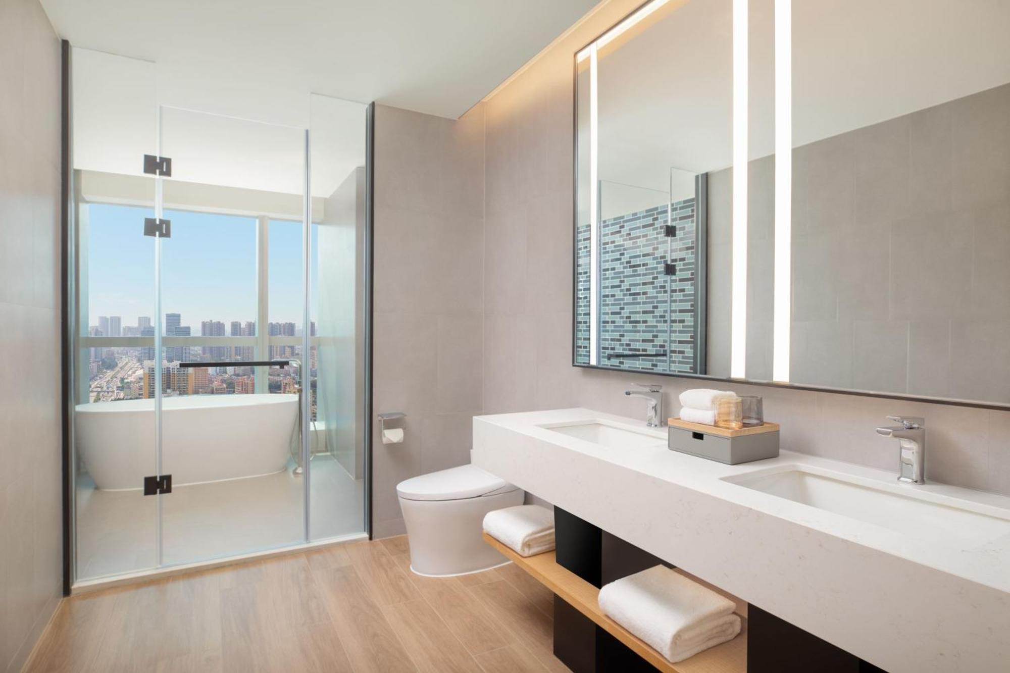 Fairfield By Marriott Shenzhen Bao'An Hotell Exteriör bild