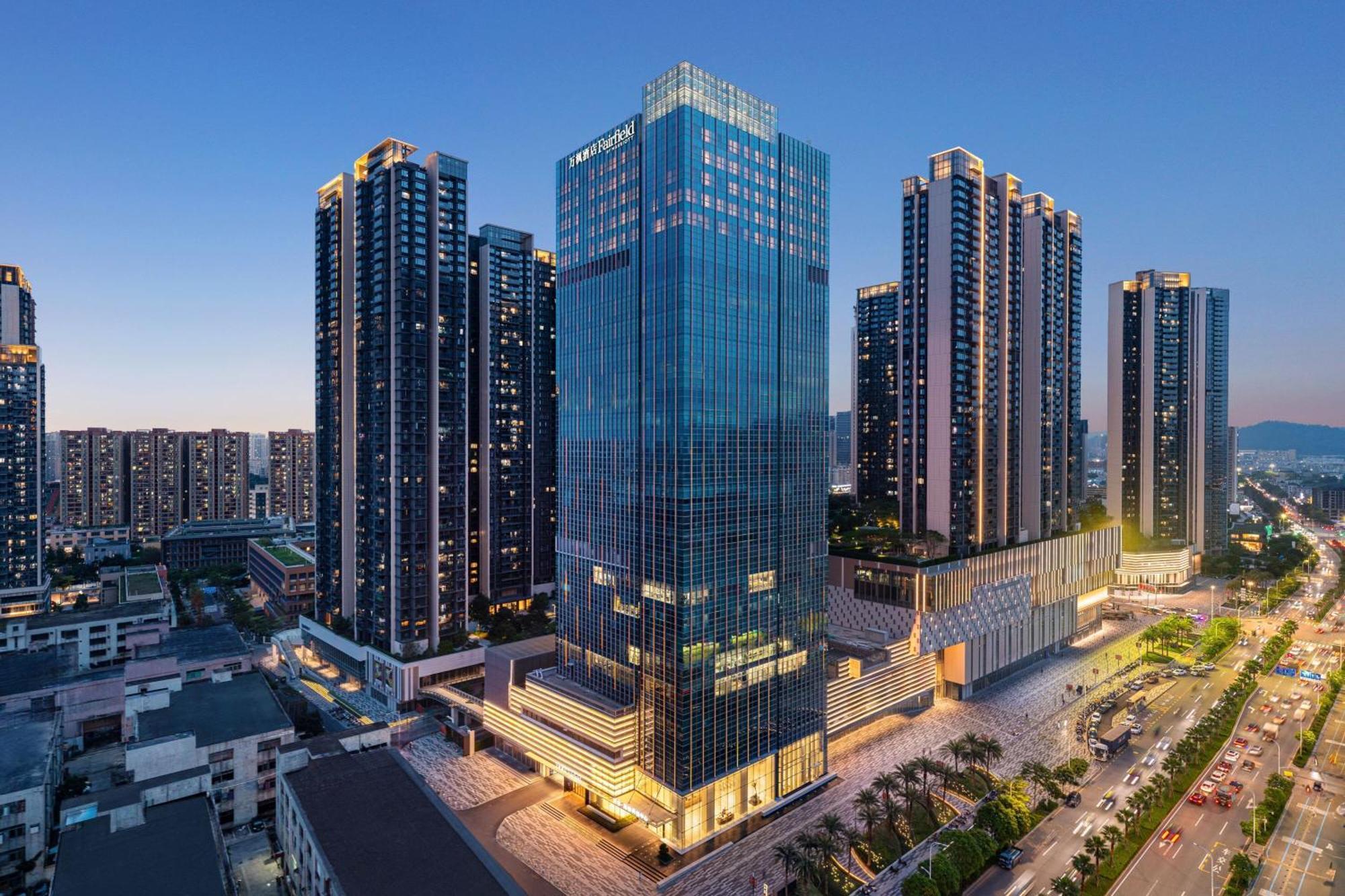 Fairfield By Marriott Shenzhen Bao'An Hotell Exteriör bild